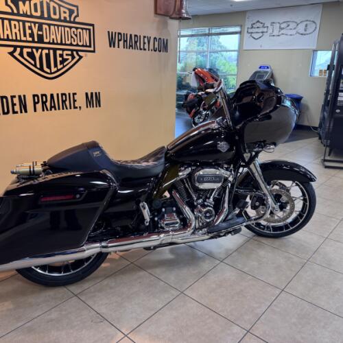 2021 Harley-Davidson® Road Glide® Special Vivid Black thumb 1