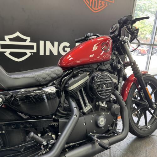 2019 Harley-Davidson® Iron 883™ Wicked Red thumb 1
