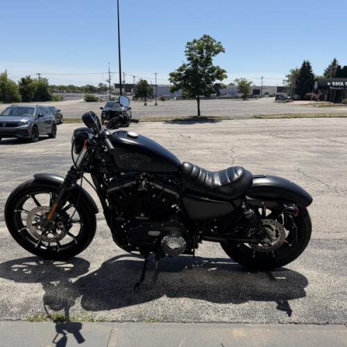 XL 883N 2016 Iron 883™ thumb 0