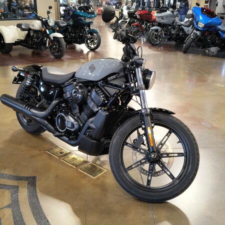 RH975 2026 Nightster® thumb 2