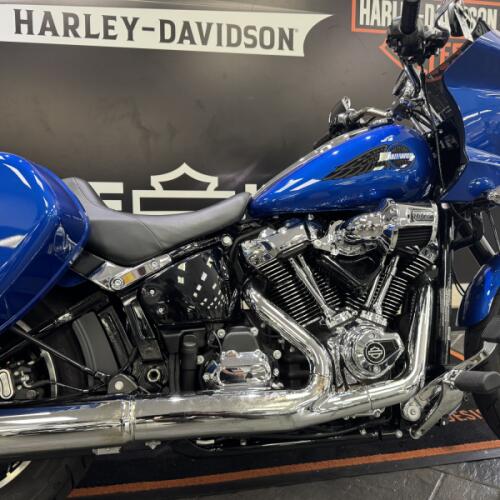 2025 Harley-Davidson® Low Rider® ST Blue Burst thumb 1