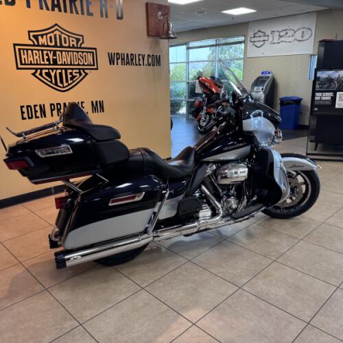 2019 Harley-Davidson® Ultra Limited Midnight Blue/Barracuda Silver thumb 1