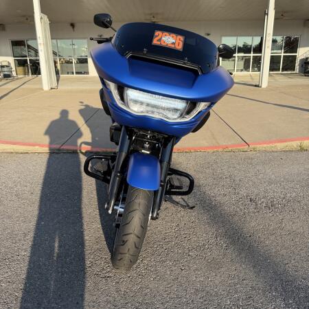 2026 Harley-Davidson® Road Glide™ Aurora Blue Denim Black Trim thumb 0