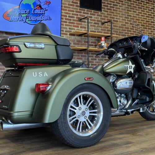 Harley-Davidson® Tri Glide® Ultra 2022 thumb 3