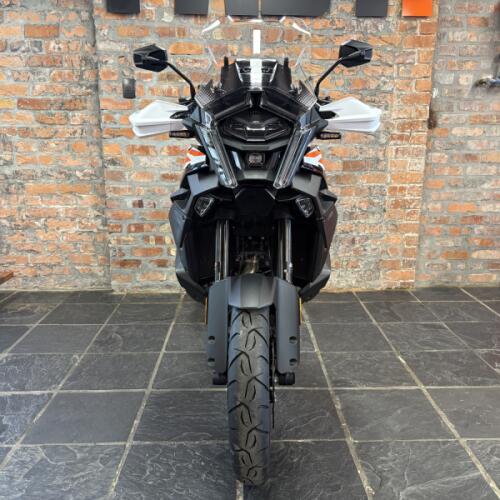 2026 KTM 1390 Super Adventure S EVO thumb 2