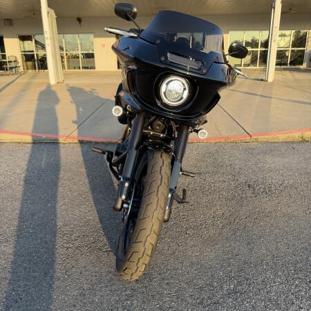 2026 Harley-Davidson® Low Rider™ ST Vivid Black Black Trim thumb 0