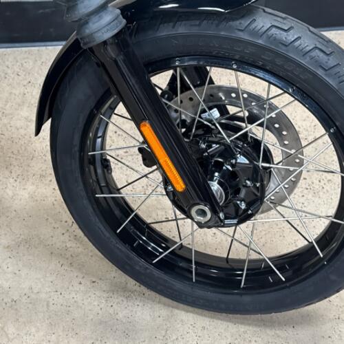 Harley-Davidson® Street Bob® 2026 thumb 2