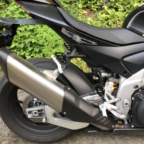 2024 Aprilia RSV4 Factory 1100 Ultra Gold thumb 2