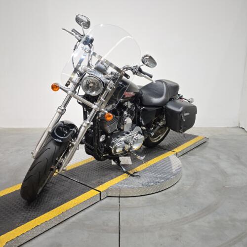 XL1200T 2015 SuperLow® 1200T thumb 2