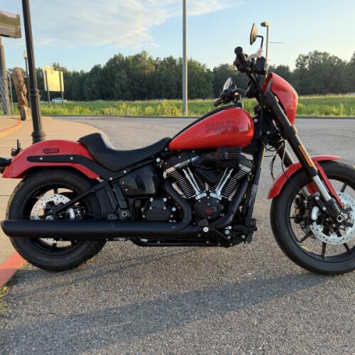 2026 Harley-Davidson® Low Rider™ S Blood Orange thumb 3