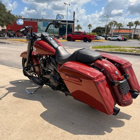 FLHRXS 2024 Road King™ Special thumb 2