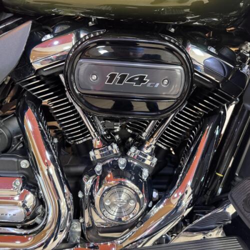 2022 Harley-Davidson® Road Glide® Limited Mineral Green Metallic thumb 2