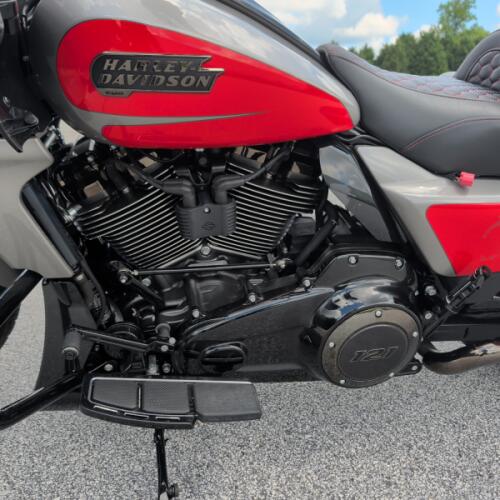 Harley-Davidson® CVO™ Road Glide™ 2023 thumb 1