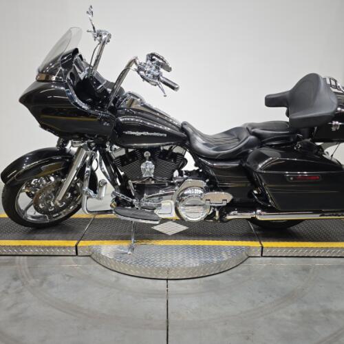 FLTRXS 2016 Road Glide® Special thumb 1
