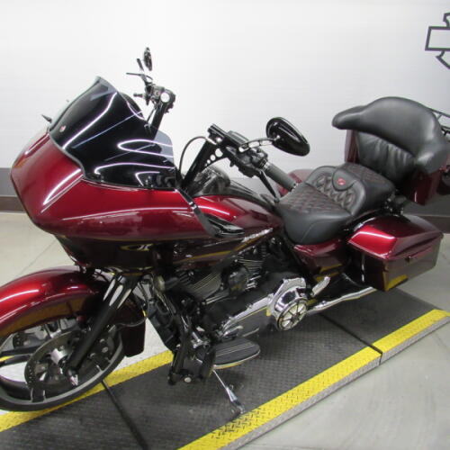 FLTRXS 2015 Road Glide® Special thumb 1