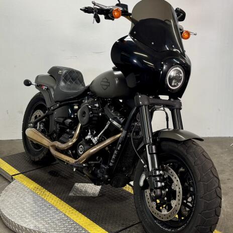 FXFBS 2018 Fat Bob® 114 thumb 1