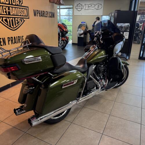 2022 Harley-Davidson® Road Glide® Limited Mineral Green Metallic thumb 0