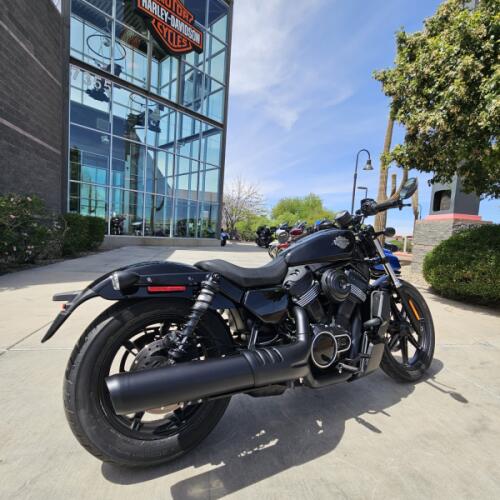 RH975 2026 Nightster® thumb 1