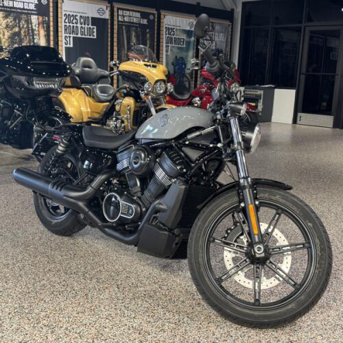 RH975 2026 Nightster® thumb 3