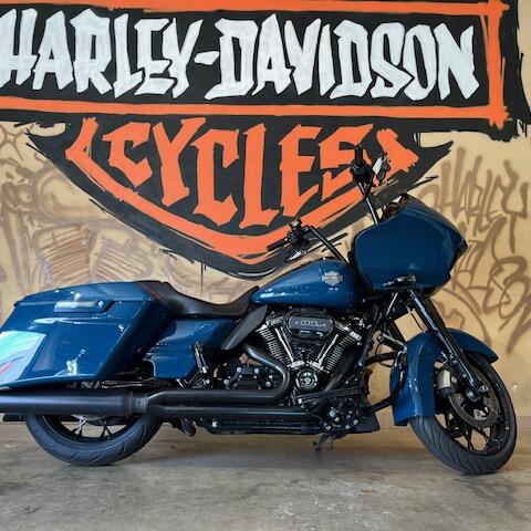 FLTRXS 2021 Road Glide® Special thumb 0