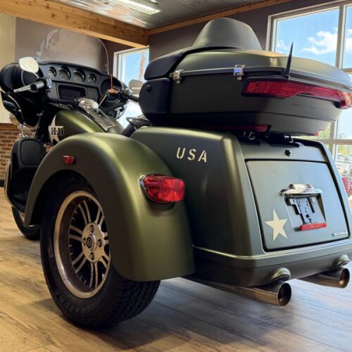 Harley-Davidson® Tri Glide® Ultra 2022 thumb 1