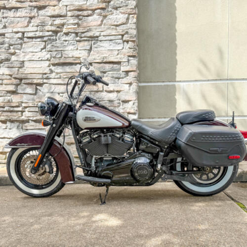 2021 Harley-Davidson® Heritage Classic 114 FLHCS thumb 1
