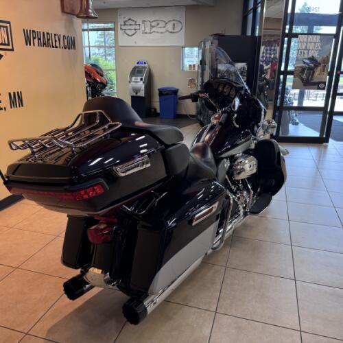 2019 Harley-Davidson® Ultra Limited Midnight Blue/Barracuda Silver thumb 0