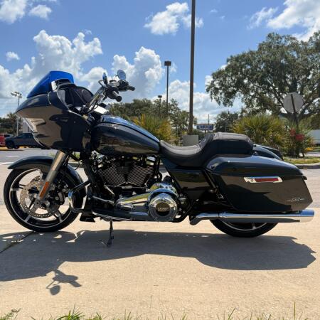 FLTRX 2026 Road Glide® thumb 0