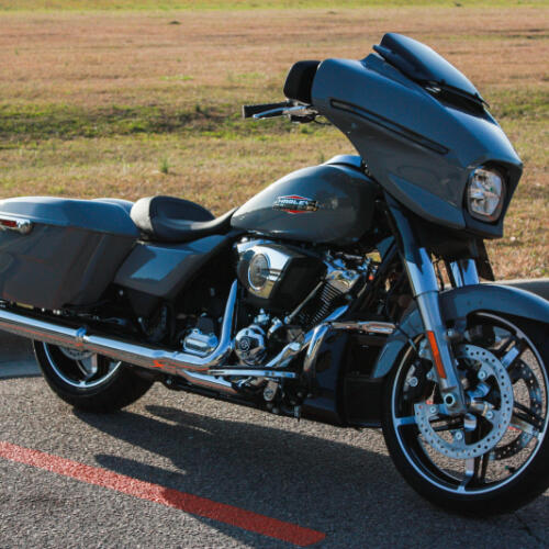 2026 Harley-Davidson® FLHX Street Glide® thumb 3