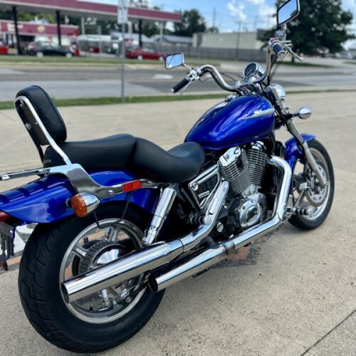 VT1100C 2006 Shadow® Spirit thumb 3