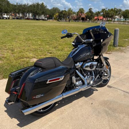 FLTRX 2026 Road Glide® thumb 3