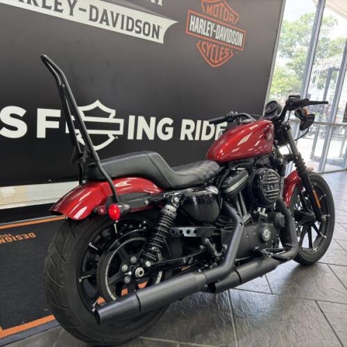 2019 Harley-Davidson® Iron 883™ Wicked Red thumb 0
