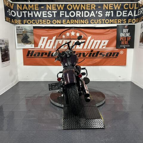 FLS 2017 Softail Slim® thumb 1