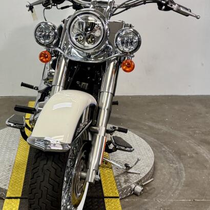  2012 Softail Deluxe 103 thumb 0