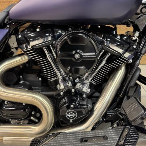 2025 Harley-Davidson® Street Glide® Purple Abyss Denim - Black Finish FLHX thumb 2