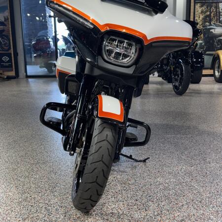 FLHX 2025 Street Glide™ thumb 2