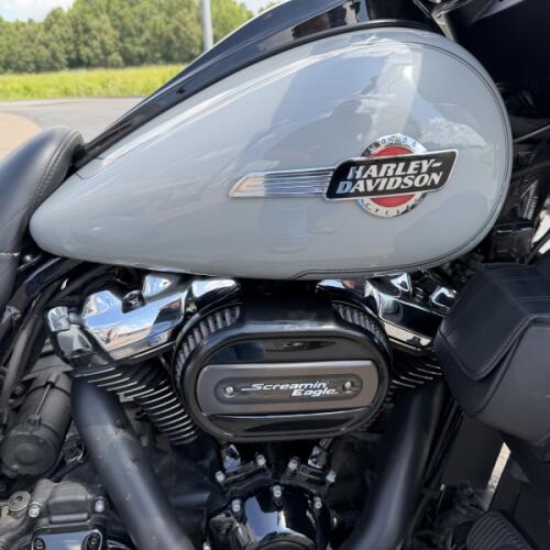 2024 Harley-Davidson® Tri Glide® Ultra Billiard Gray thumb 1