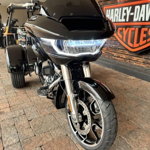  2026 Harley Davidson Road Glide 3 FLTRT thumb 1