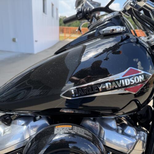 2020 Harley-Davidson® Softail Slim® Black thumb 1
