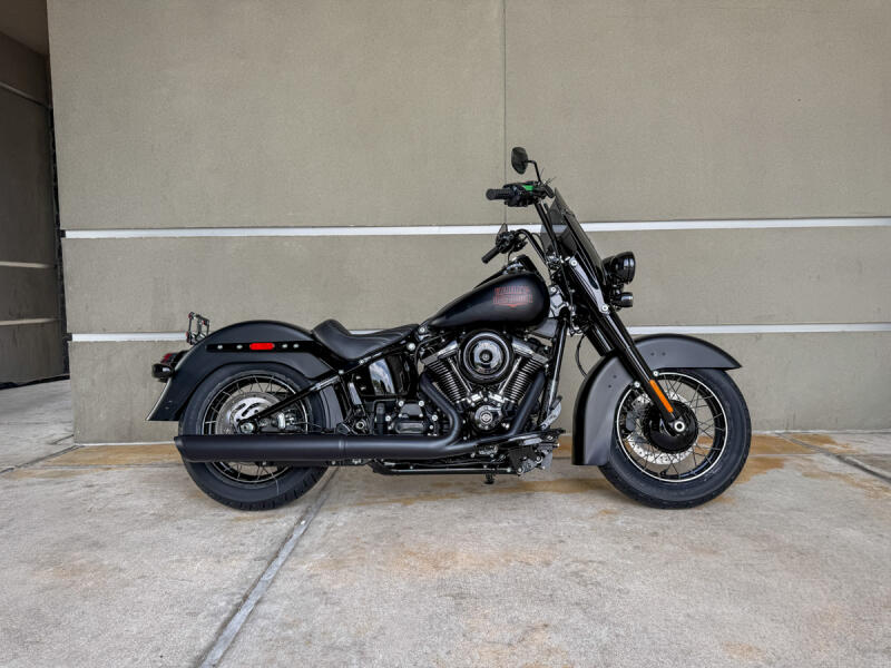 2026 Harley-Davidson® Deadwood™ Black Denim