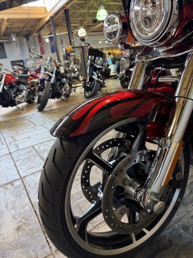 2022 Harley-Davidson® CVO™ Tri Glide® No Gimmicks, No Hidden Fees, photo 10