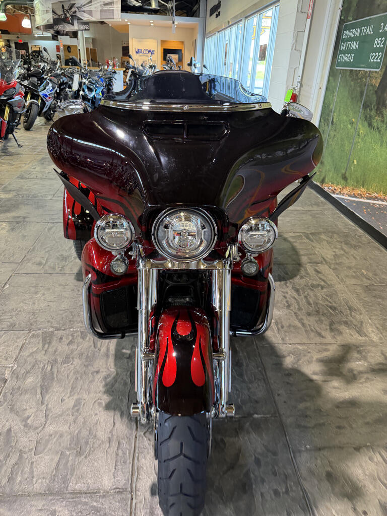 2022 Harley-Davidson® CVO™ Tri Glide® No Gimmicks, No Hidden Fees, photo 8