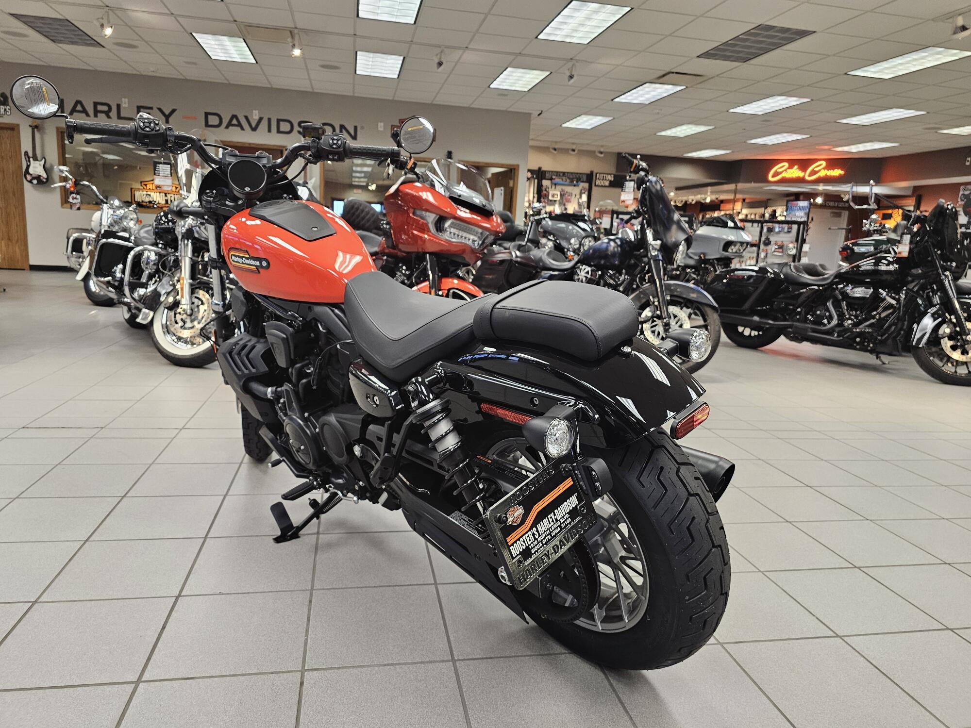 RH975S 2026 Nightster Special®, photo 6