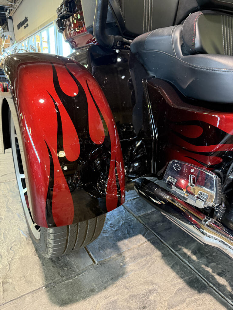 2022 Harley-Davidson® CVO™ Tri Glide® No Gimmicks, No Hidden Fees, photo 5