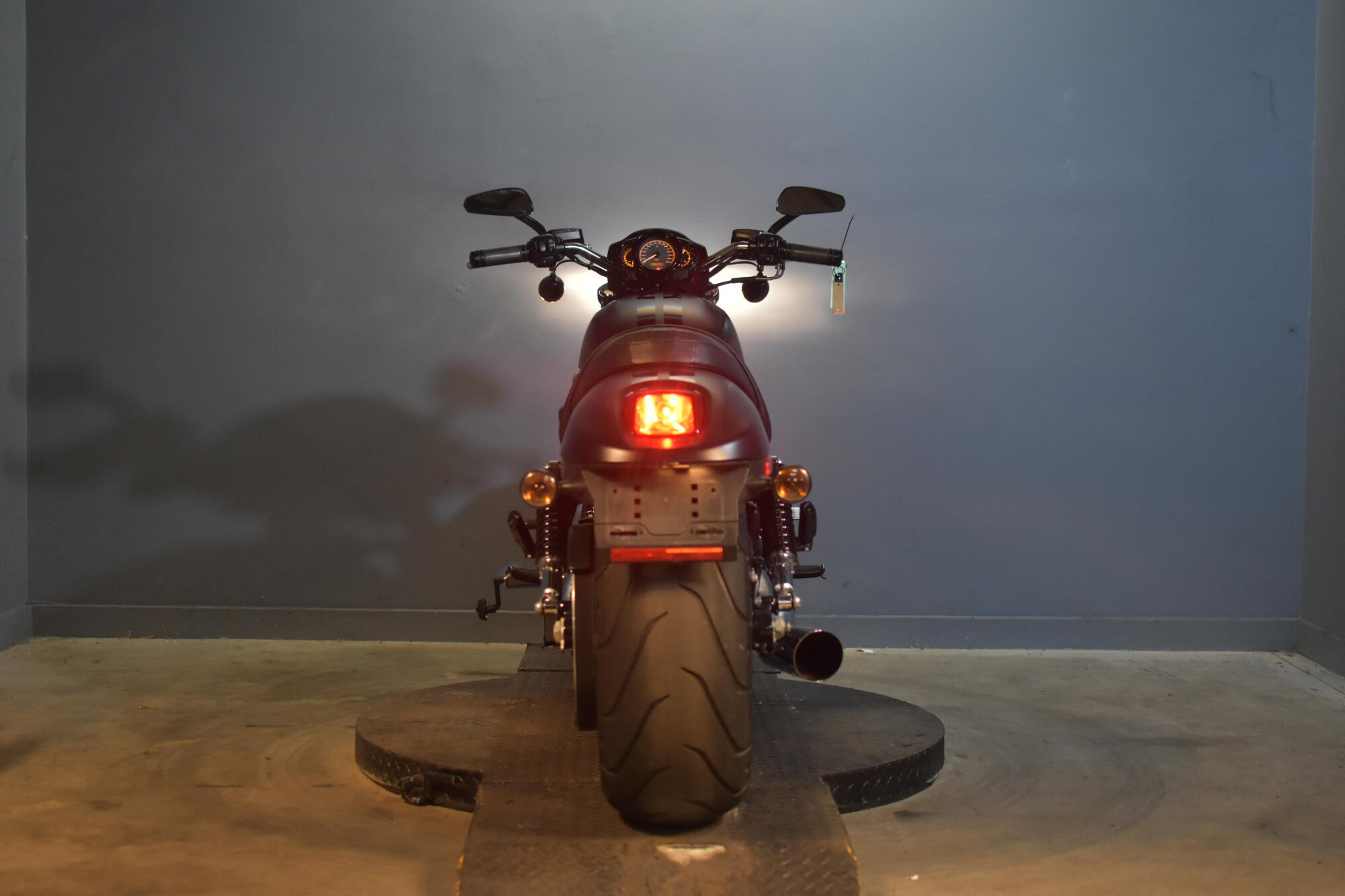 2009 Harley-Davidson® V-Rod® VRSCAW, photo 9