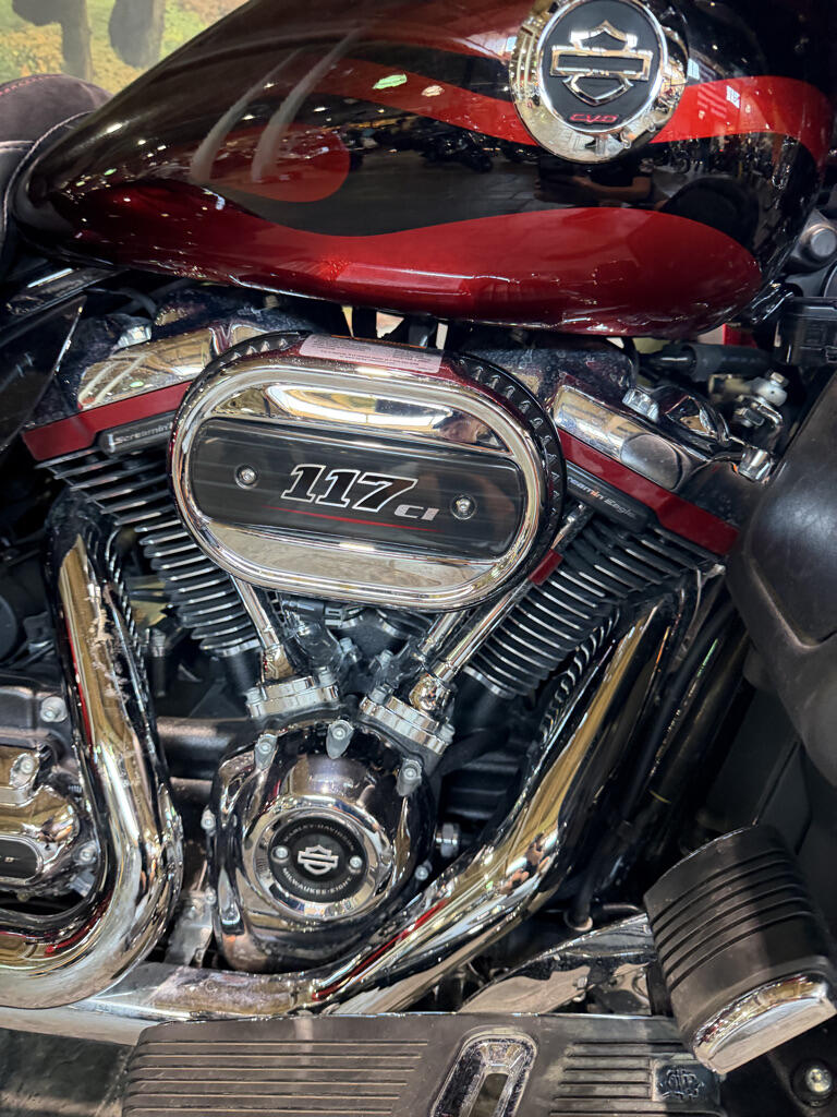 2022 Harley-Davidson® CVO™ Tri Glide® No Gimmicks, No Hidden Fees, photo 3