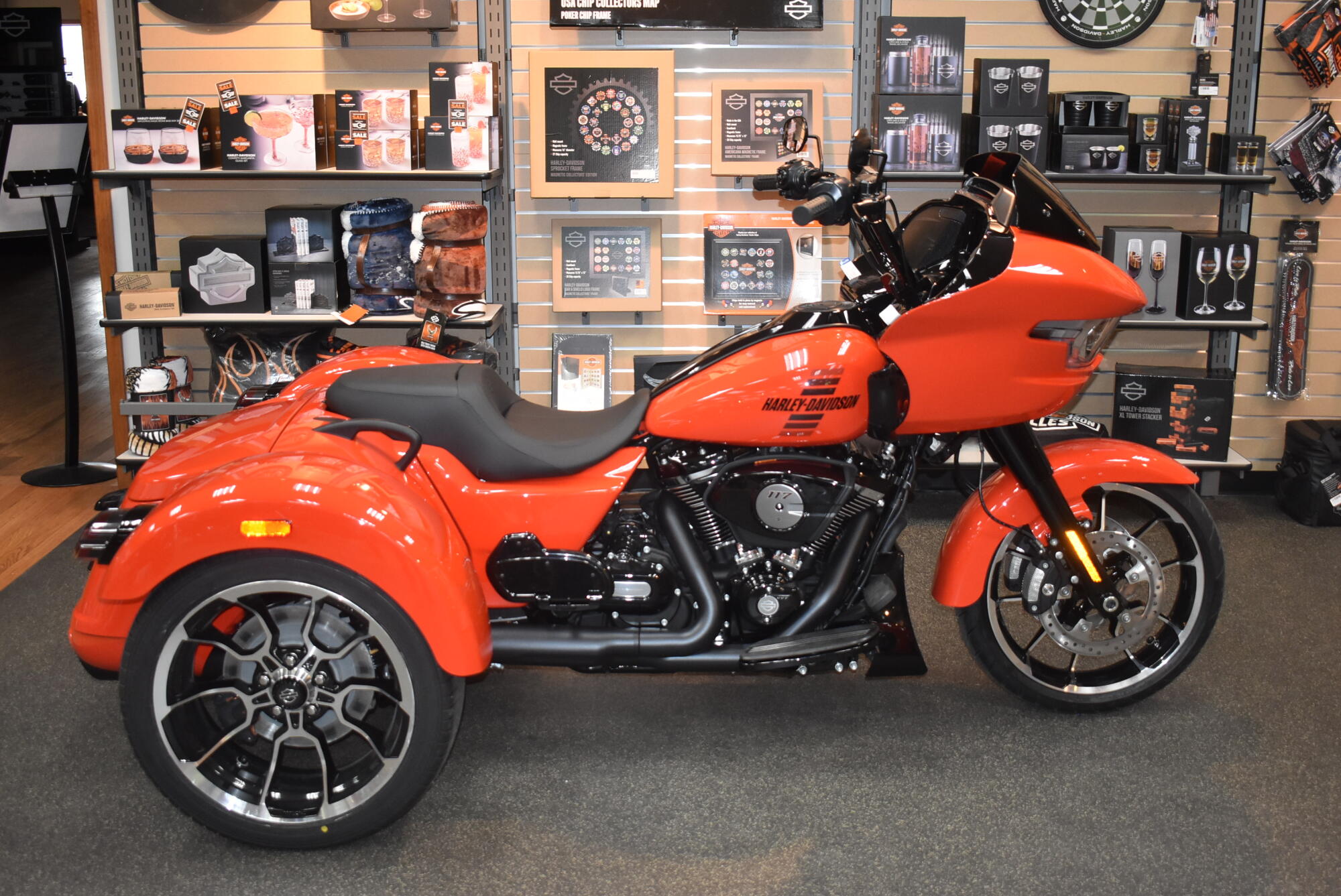 FLTRT 2026 Road Glide 3