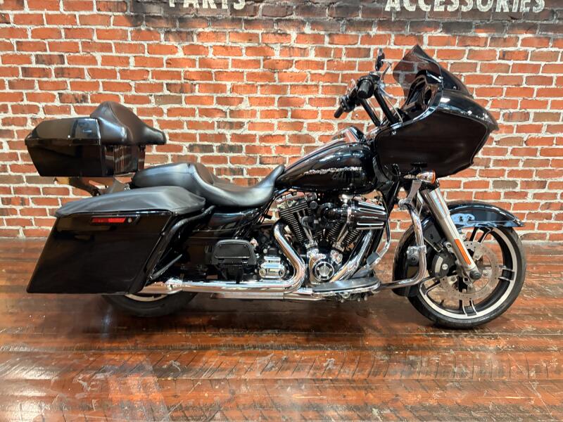 FLTRXS 2015 Road Glide® Special