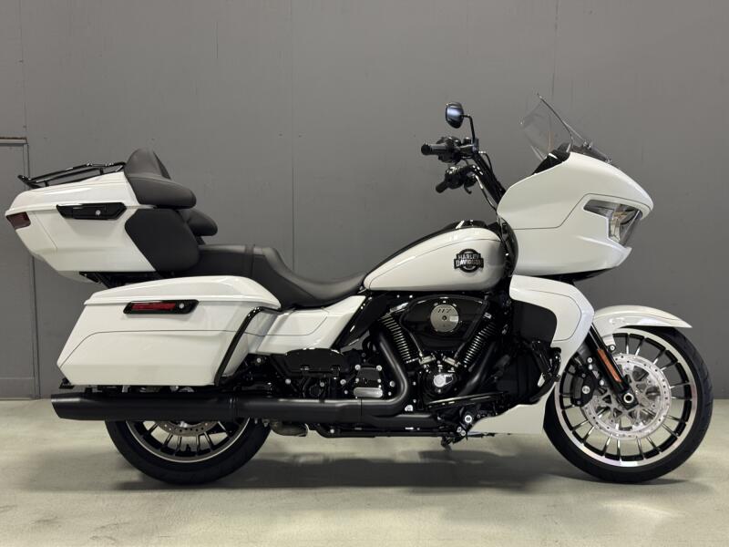 FLTRXL 2026 Road Glide Limited