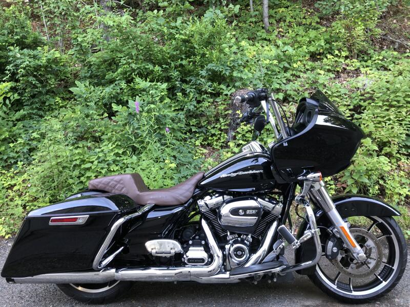 2020 Harley-Davidson® Road Glide® Vivid Black